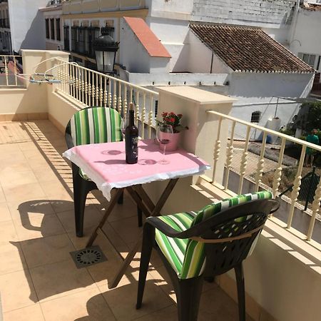 Plaza De Espana 1 Dormitorio Nerja Esterno foto